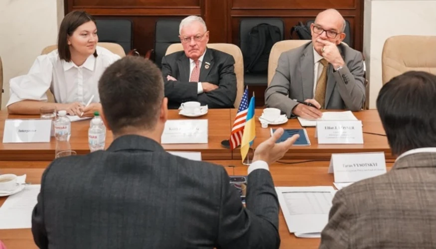 Візит Келлога до Одеського порту: чому це стосується кожного українця