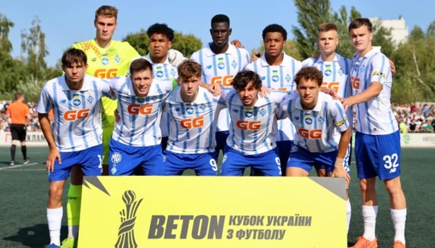 «Динамо» пройшло «Ниву» у Вінниці і стало десятим учасником 1/8 фіналу Кубку
